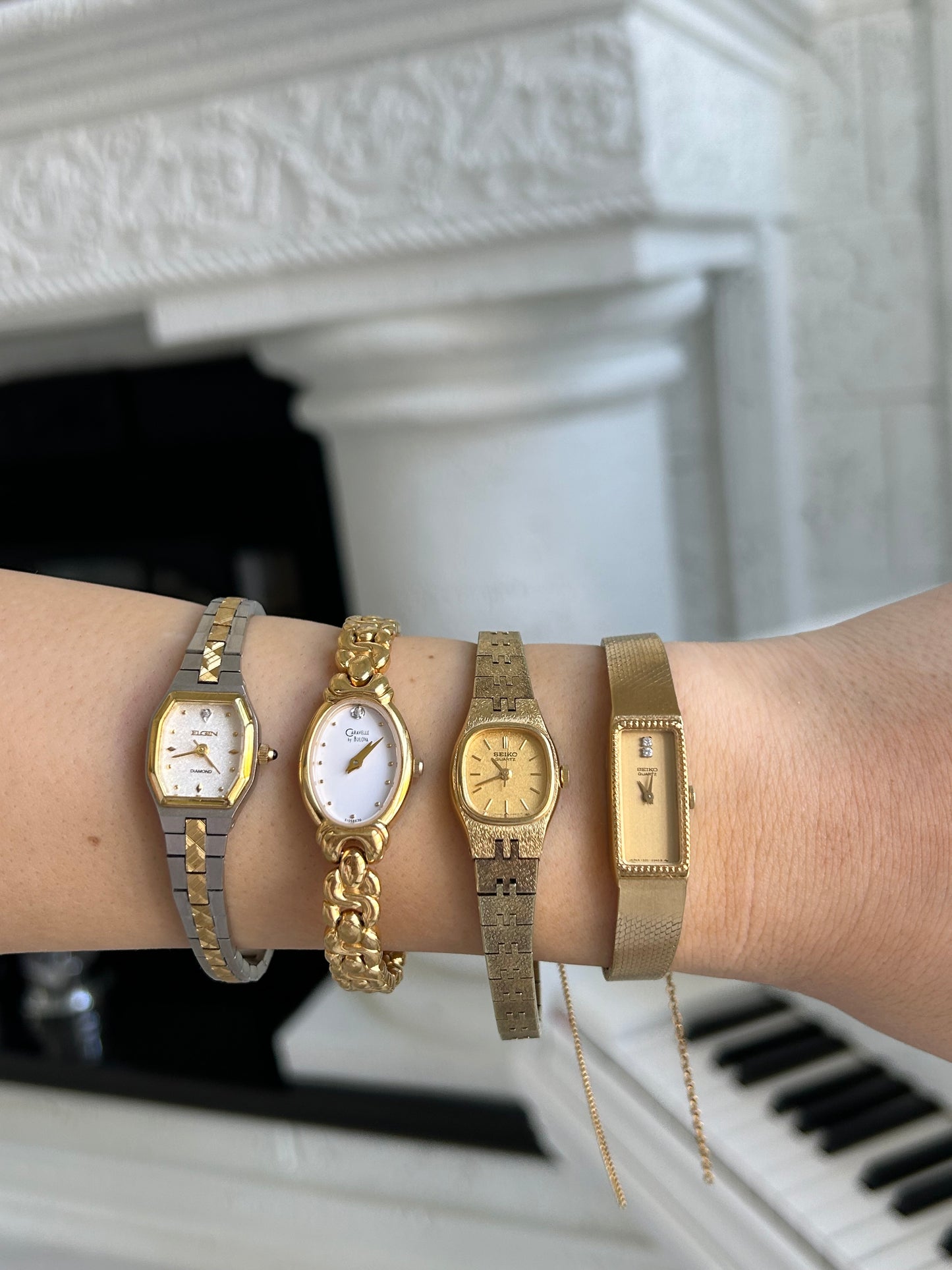 ✨ dainty gold face watch